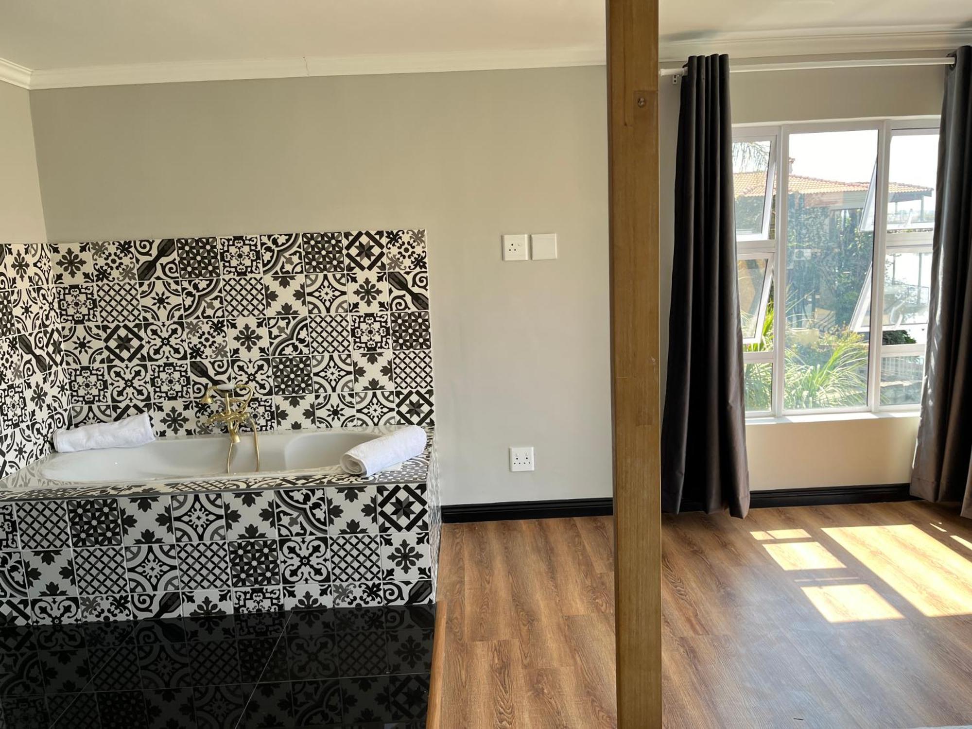 Twenty One Southwinds Villa Hartbeespoort Luaran gambar