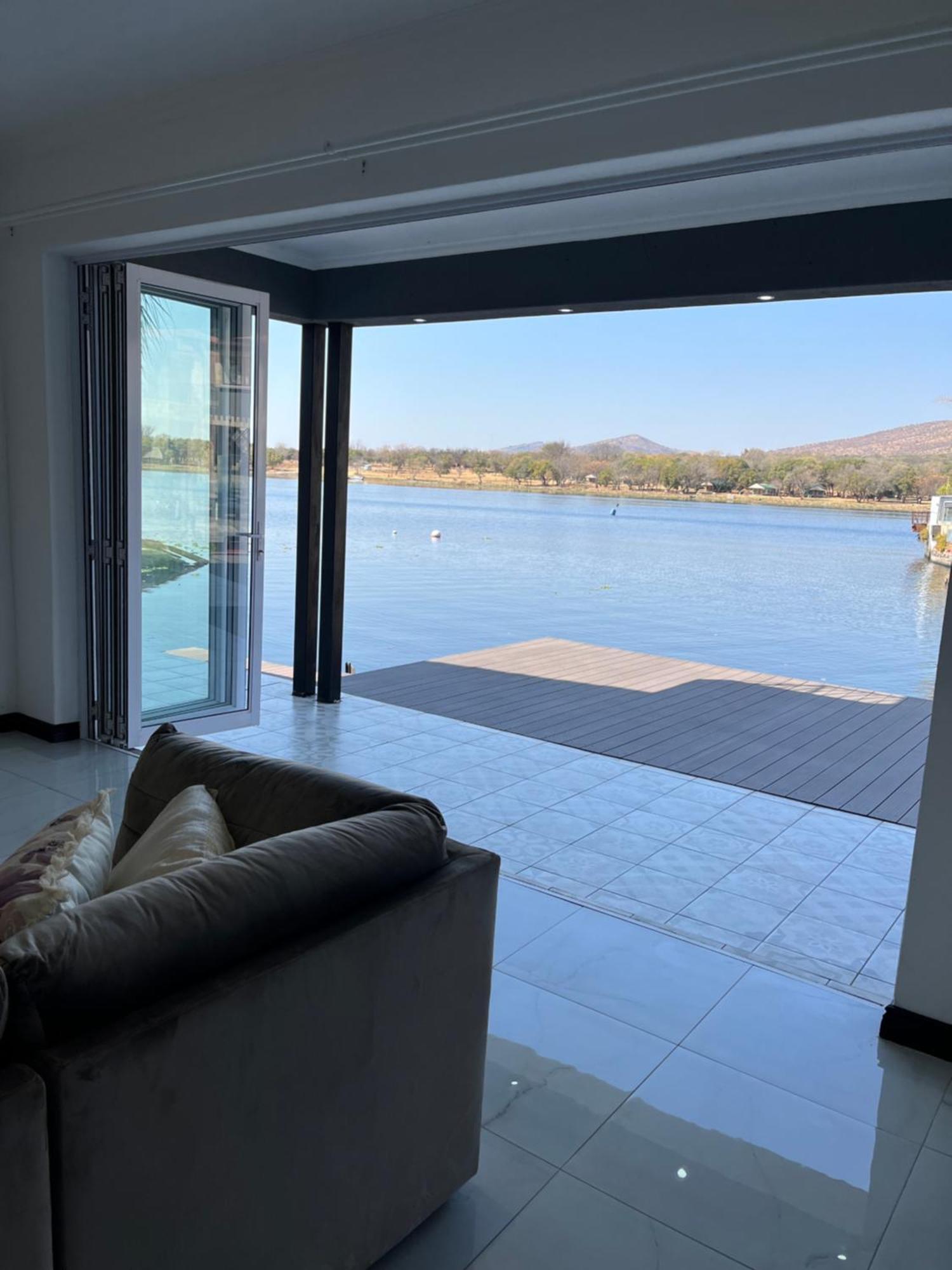 Twenty One Southwinds Villa Hartbeespoort Luaran gambar