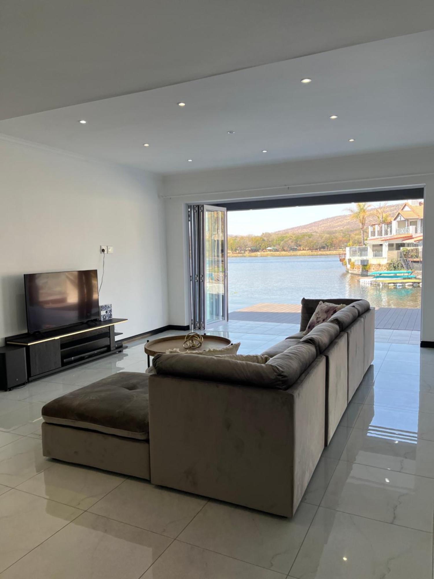 Twenty One Southwinds Villa Hartbeespoort Luaran gambar