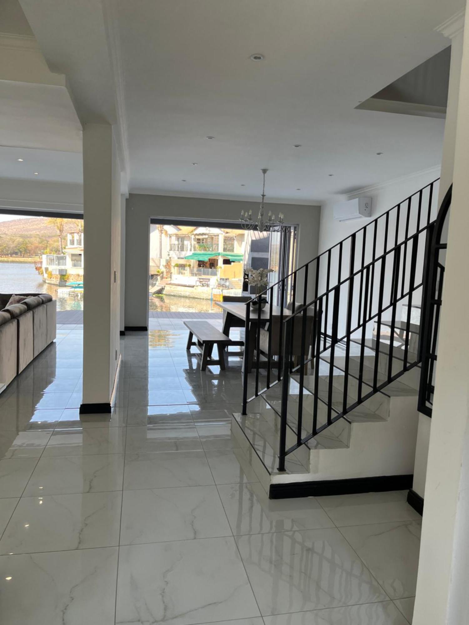 Twenty One Southwinds Villa Hartbeespoort Luaran gambar